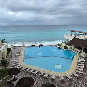 Apartamento Plaza Sea View, Cancún
