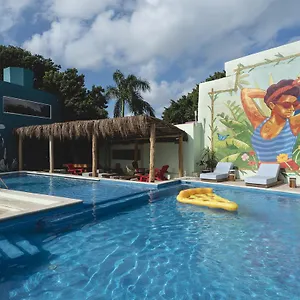 3* Hotel Selina Downtown